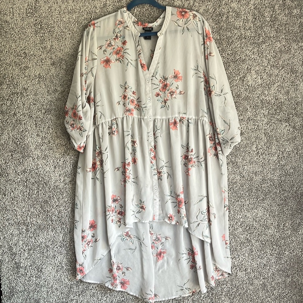 Torrid High Low Blouse Size 3